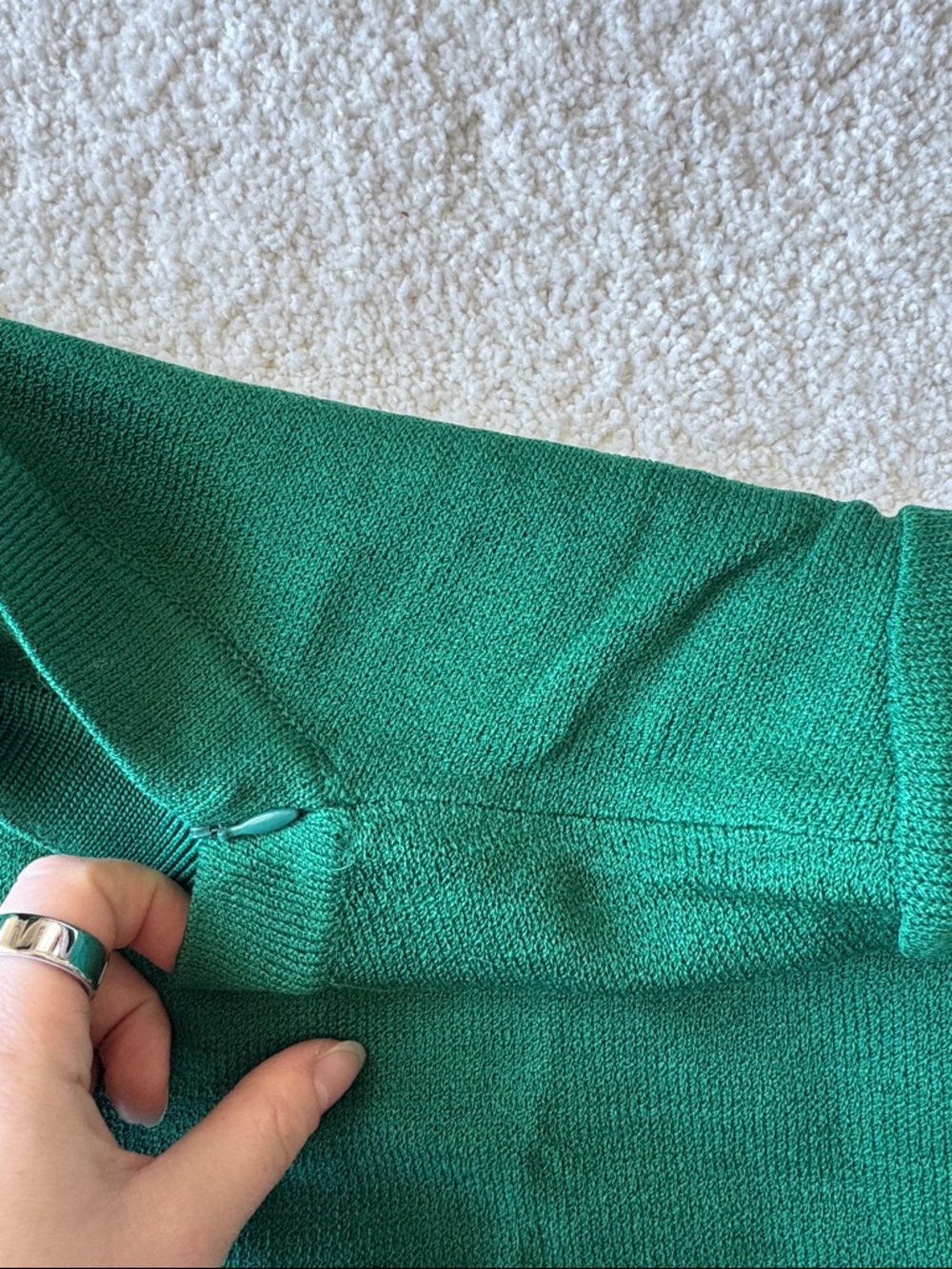 St. John Kelly Green Short Sleeve Knit Top - Picture 7 of 8